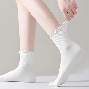 Women's Ruffle Crew Socks for Casual Wear, Lettuce Edge Ankle Socks Gift Idea