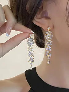 Elegant Leaf Design Rhinestone Decor Dangle Earrings, Fashion Jewelry for Party, Daily Clothing Decor, Trendy All-match & Exquisite Jewelry for Birthday Gift, High Quality Earrings, Fashionable Jewelry