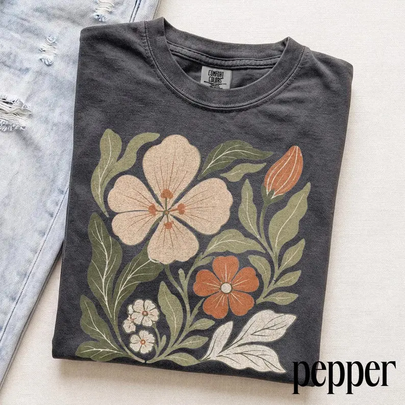 Comfort Colors Retro Botanical Flower Graphic Tee, Vintage Garden Floral TShirt, Classic Wildflower Nature Tee, Botanical Gift Tee