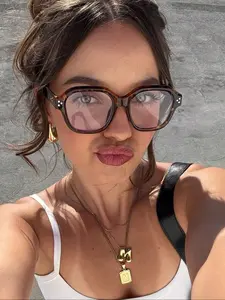 Square Frame Casual Women Anti-Blue Light Glasses, Square Frame Eyeglasses, Unisex Basic Fashion Eyewear, Lightweight Comfortable for Daily Wear, Stylish Square Frames