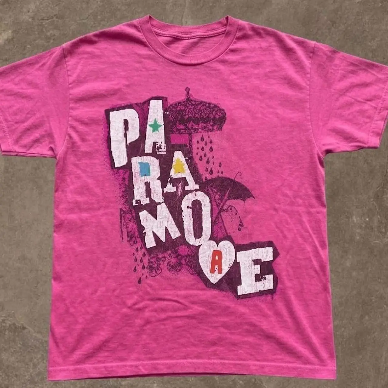Paramore Pink Graphic Tee, Retro Band Style T-Shirt, Y2K Alternative Rock Shirt, Rainy Umbrella Design, Vintage Music Streetwear Top