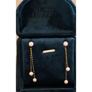 18K Yellow Gold Freshwater Pearl Earrings