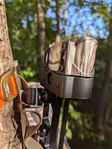 Archery Quiver Caddy for Mathews SpiderClaw / LowPro