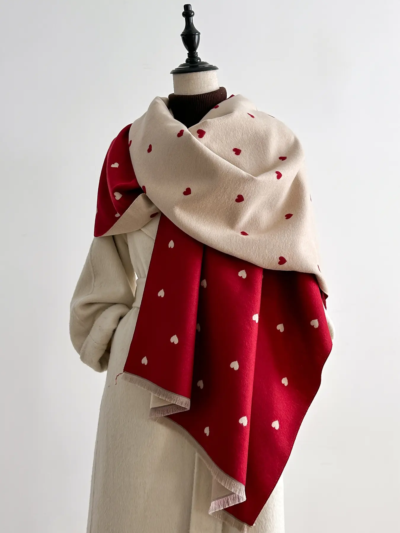 Colorful Heart Pattern Print Shawl, Casual Soft Shawl, Soft Fitted Scarf for Fall & Winter, Fashion Accessory for Women & Girls, Valentine's Day Gift, Shawl Wrap, Soft Warm Shawl, Printed Polyester Scarf