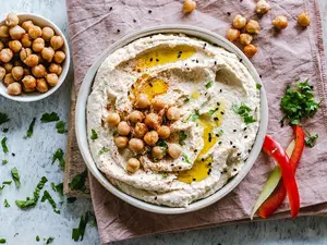 TomorrowSeeds - Marvel Chickpea Seeds -  Non GMO Garbanzo Egyptian Vegan Chick Pea Bean Natural Protein Vegetable Seed For 2024 Season