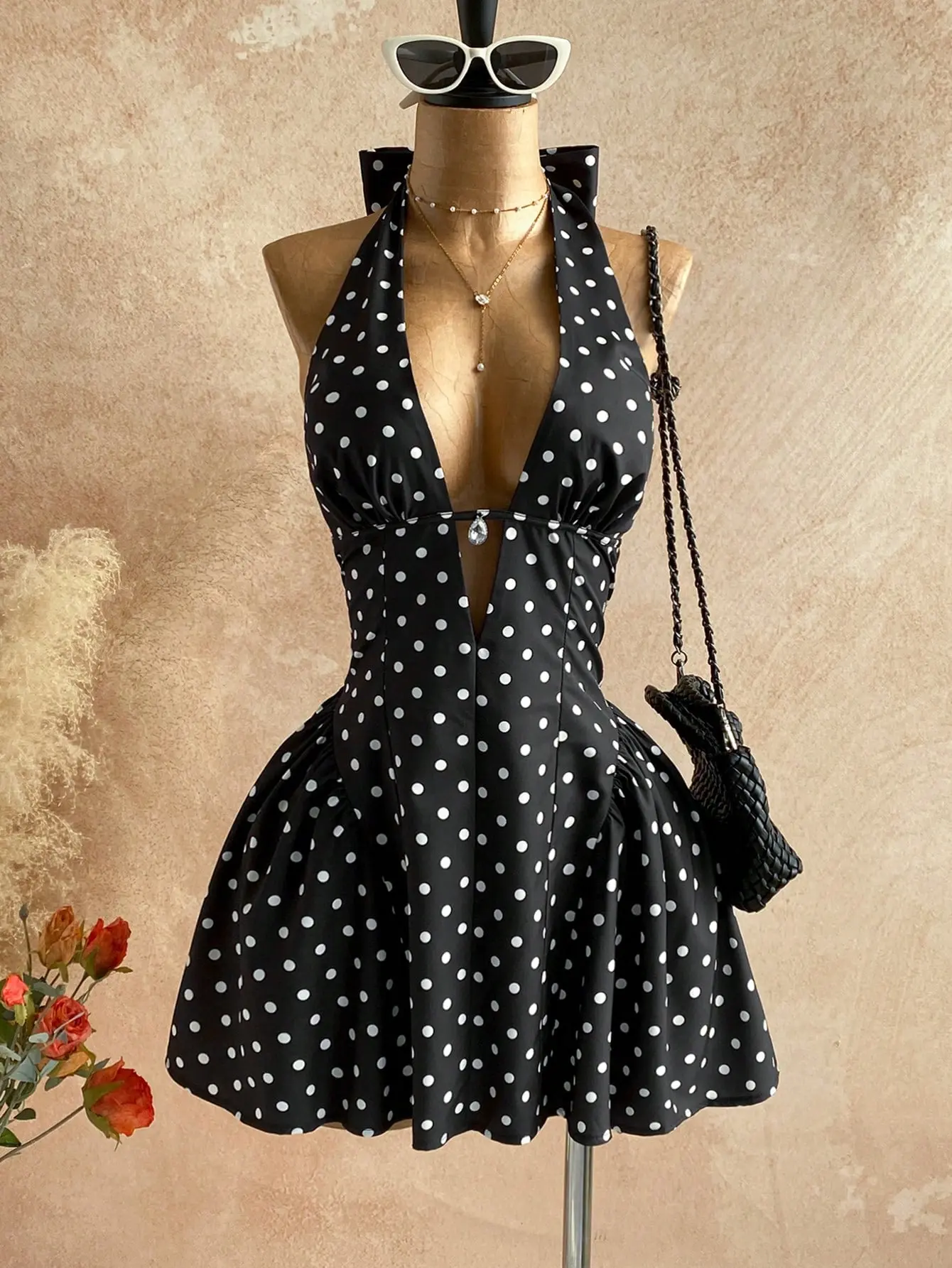 VYNCE Polka Dot Mini Dress V-neck Cutout Waist Boho Vacation Party Outfit