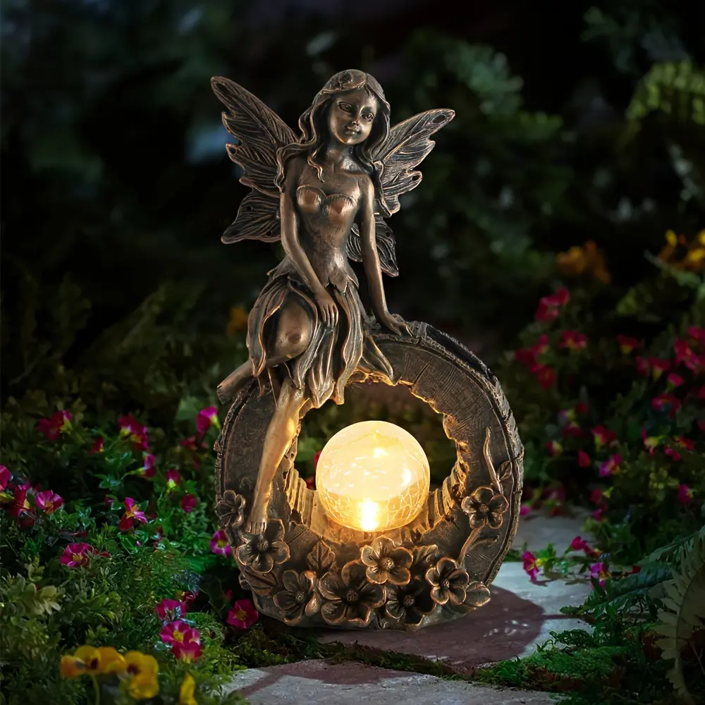 Solar Powered Resin Garden Outdoor Statue - 1-Piece Light Sculpture, Easy to Place in yd or Balcony, Glow at Dusk, All Seasons Patio Decor, Housewarming Gift for Women, Sohochic Mannequin Head Figurine, Single Outdoor Decor for Lawn