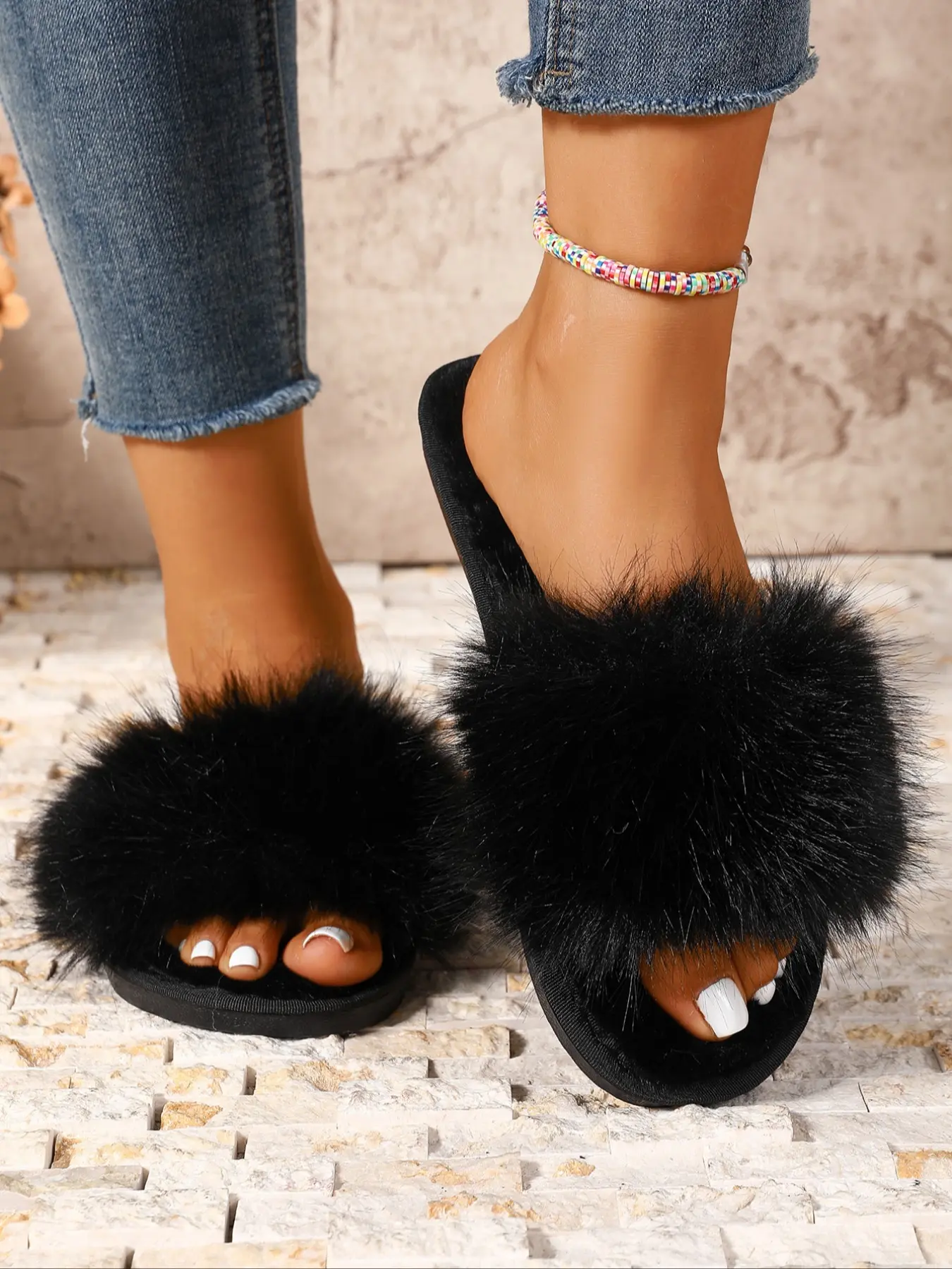 2026 Women's Gradient Faux Fur Sandals, Open-Toe Plush Indoor Outdoor House Slippers, Non-Slip Warm Cozy Shoes for Home and Daily Wear, Fuzzy Fashion Slippers