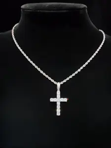 Rhinestone Cross Twist Chain Pendant Necklace for Men & Women, Cross Chain Design, 1 Piece Hip Hop Jewelry for Party, Daily Clothing Decor, Trendy All-match Jewelry for Birthday Gift, Exquisite Jewelry Gift