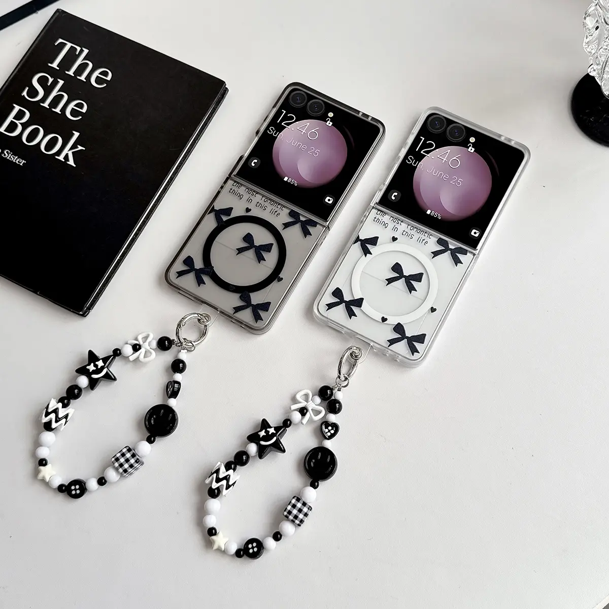 Matte Transparent Bow Pattern Magnetic Phone Case, Wireless Charging Compatible, Includes Bracelet, Hard PC Back Panel, for Samsung Galaxy Z Flip8 Z Flip7 Z Flip7 FE Z Flip6 Z Flip5