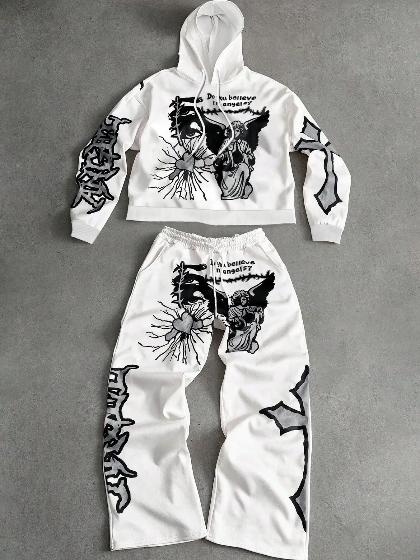 Angel Heart Print Hoodie Set, Long Sleeve Loose-Fitting Casual Sportswear, Fall & Winter Street Style, Drawstring Pants Included, Streetwear Tracksuit Set, Athleisure Tracksuit Sets, Loose Casual Athleisure, Athleisure Tracksuit Outfit