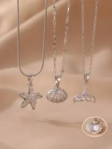 Women's exquisite silver starfish shell fishtail pendant necklace Sparkling crystal stars necklace Beach outing cute and coastal