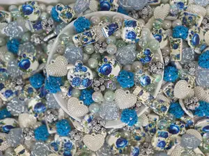 Vintage Blue Rose Mix