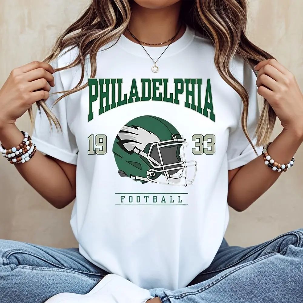 Philadelphia Football Helmet 1933 Print T-Shirt, Vintage Sports Team Fan Apparel, Casual Daily Wear Game Day Gift
