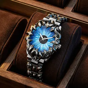 Y2K Gothic Punk Statement Watch - 3D Sculpted Thorn Claw Bezel, Vintage Dark Alt Aesthetic Wristwatch