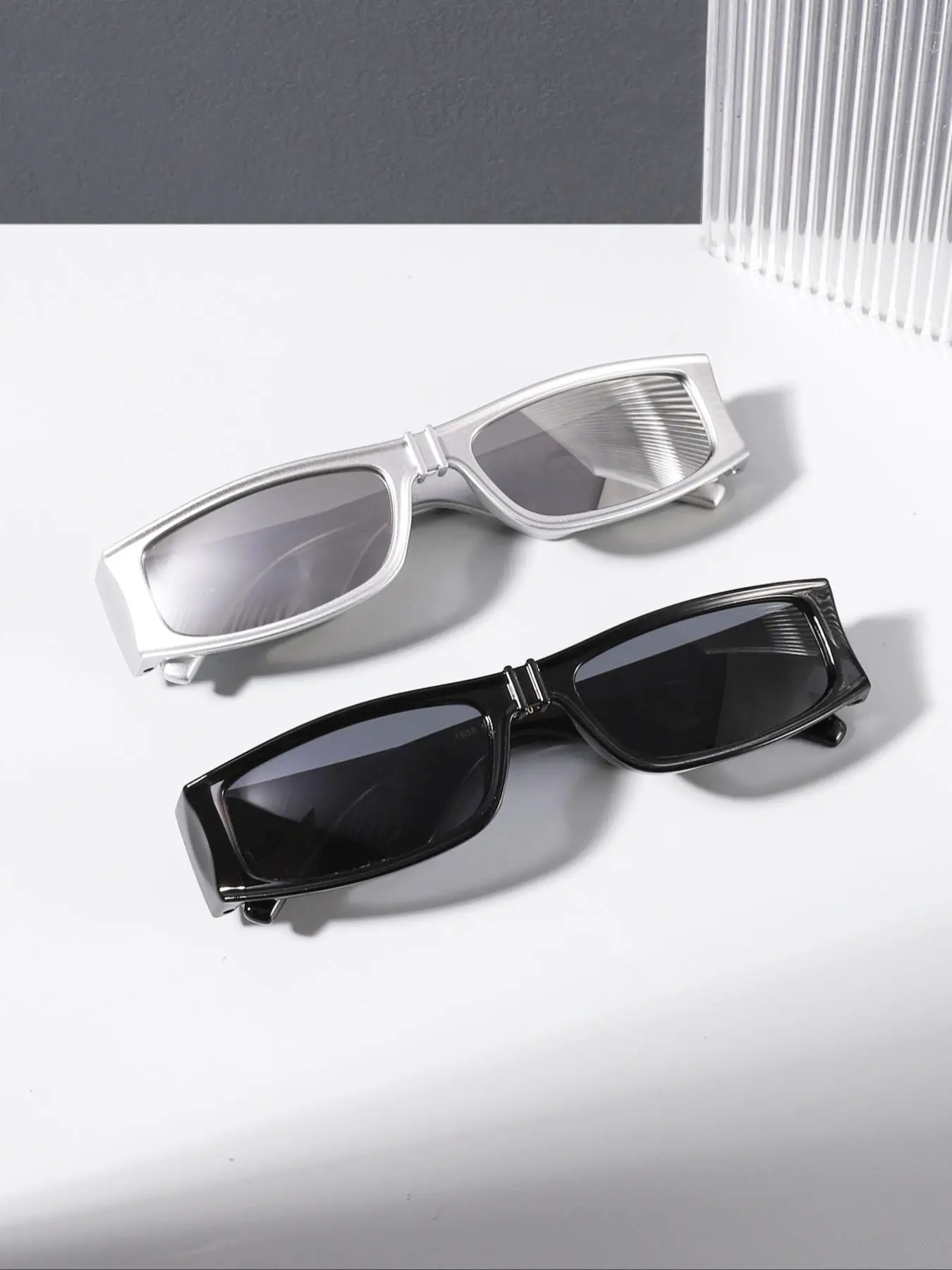 Unisex Y2K Style Rectangle Frame Sunglasses, Trendy Casual Sunglasses for Everyday Use, Fashion Accessories for Outdoor Activities, Fashionable Sunglasses, Trendy Vintage Sunglasses, Trendy Styling Sunglasses