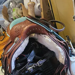 Turquoise barrel saddle Turquoise barrel saddle