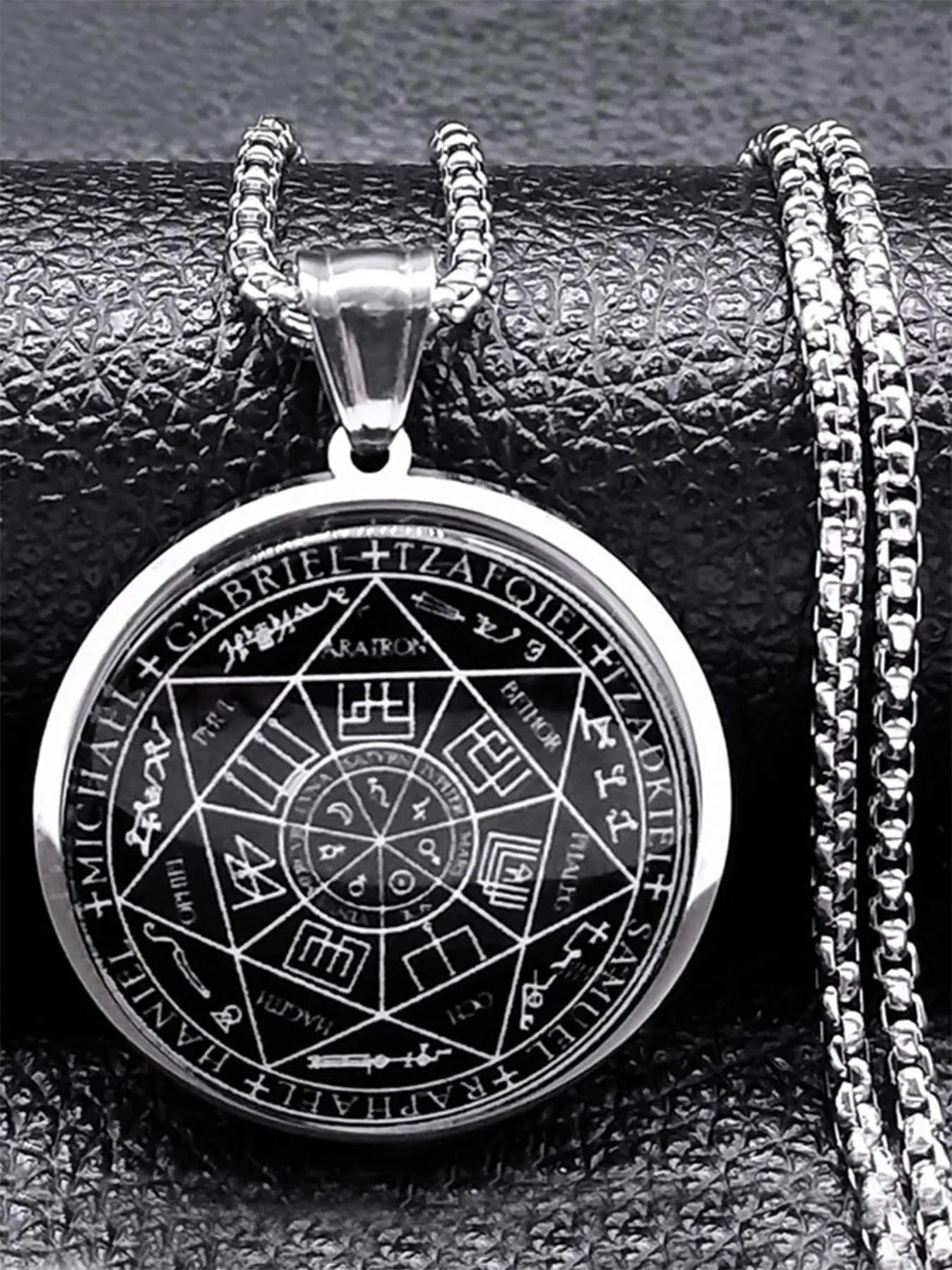 Seal Of Seven Archangels Medal Stainless Steel Necklace, Faith Pendant Necklace, Fashionable Jewelry for Women & Men, Trendy All-match & Exquisite Jewelry for Birthday Gift, Religious Jewelry