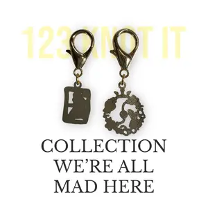 W.A.M.H - set of 2 medium clasp stitch markers for crocheting