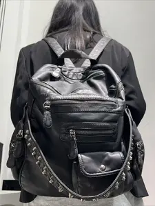 Ladies' retro cool trendy backpack, Stud bookbag, personalized Y2K spicy girl motorcycle bag, street style washed plain leather imitation leather city bag, suitable for work, commuting, large capacity multi pocket shoulder bag, backpack