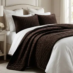 Tribeca Living Lugano Honeycomb Velvet Oversized Quilt Set, Soft Plush Velvet Quilt, Modern Cozy Bedroom Upgrade, Luxury Bedding for All-season comfort
