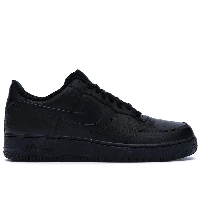 Nike Men's Air Force 1 Low '07 Black, from StockX