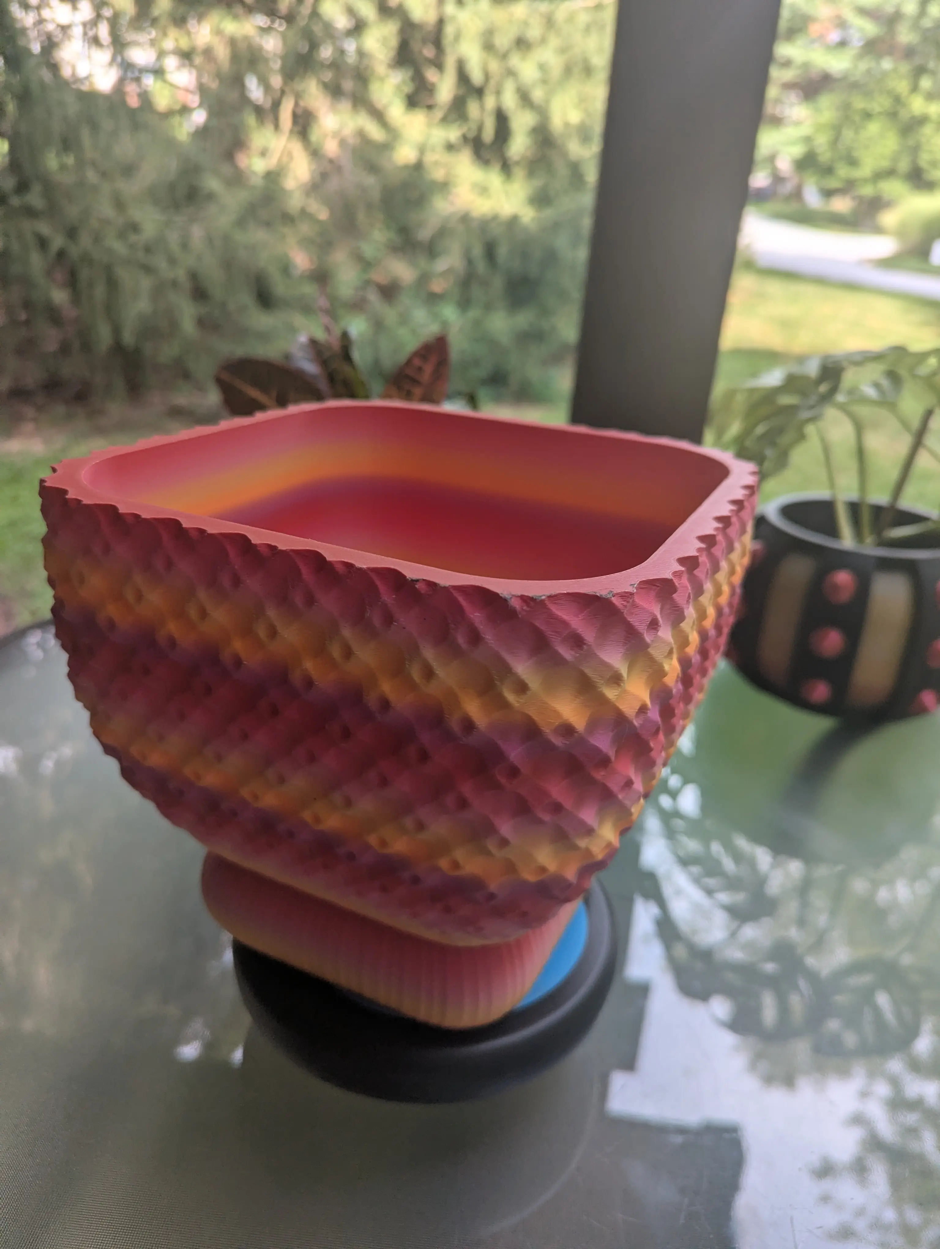 7" Modern Textured Planter with Drip Tray | Large 3D Printed Indoor Plant Pot