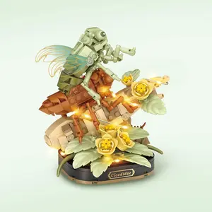 Insect Cicada Building Block Set, Colorful Flower Design with Butterfly, Bee, and Mantis Models, High-Quality ABS Material, Perfect Gift for Christmas and Birthdays, Flower Building Blocks, Creative Building Blocks
