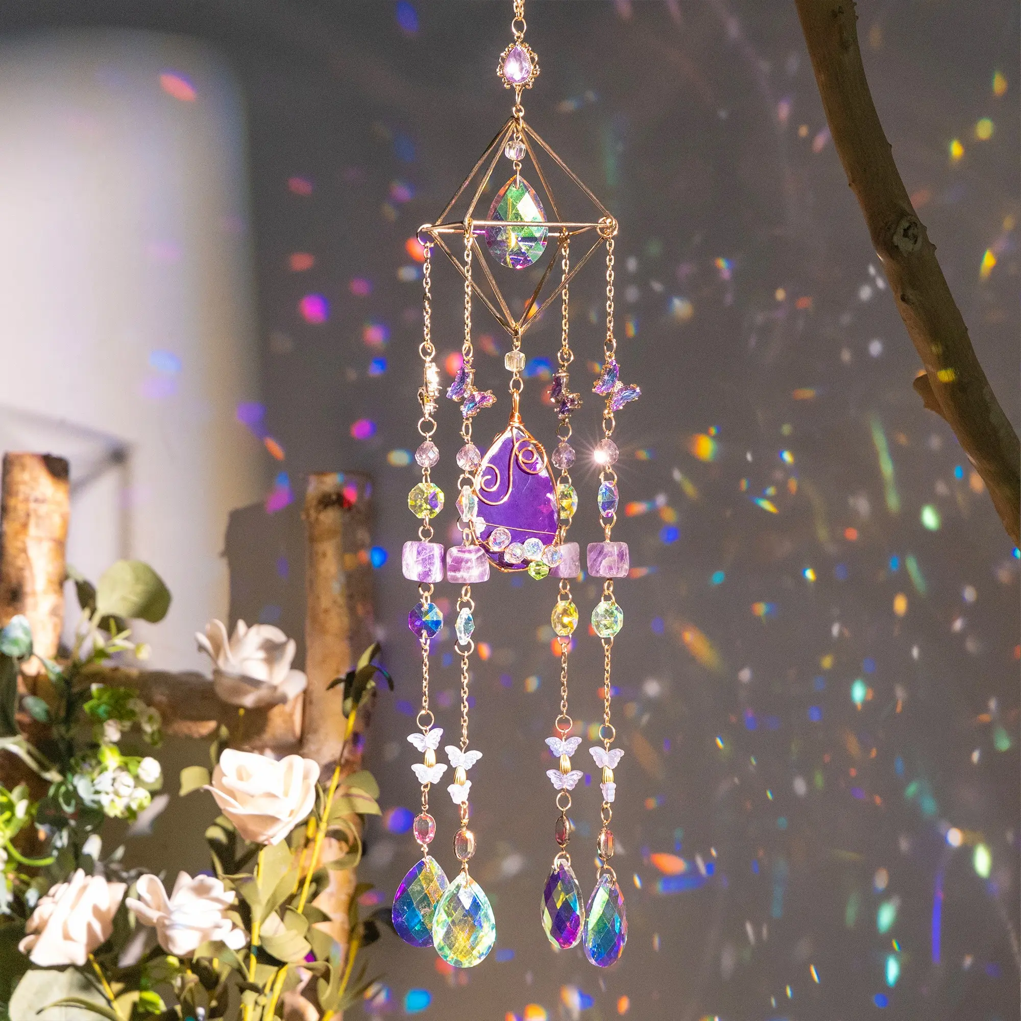 Crystal Sun Catcher, Electroplated Metal Rainbow Machine, Indoor Outdoor Hanging Decoration, Home Hanging Decoration, Holographic Decor, Unique Birthday Gift for Family and Friends, Wind Chime