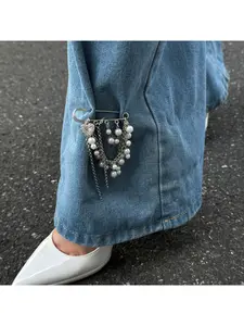 Elegant European and American Style Imitation Pearl Fringe Drop Pants Decoration Women Ins Sweet and Cool Shortening Multi Use Pin Brooch