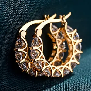 Exquisite Zirconia Hoop Earrings Elegant Women Inlaid zirconia Earrings For Women Proposal Engagement Party Jewelry Gift Hollow Golden Hoop Earrings