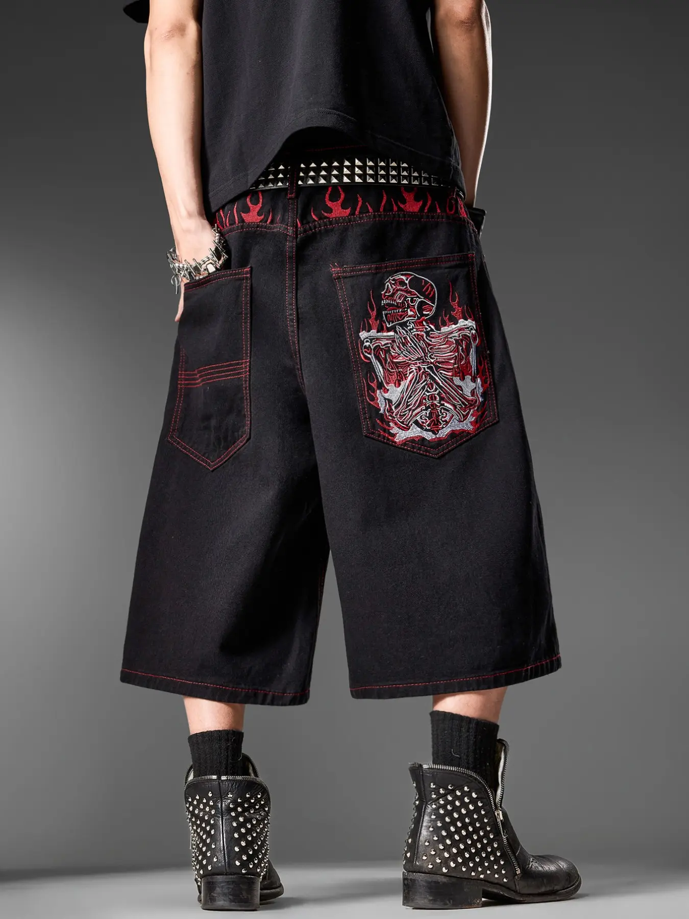 Men's Fashion Jeans, Vintage Dark Flame Skull Embroidery, Loose Fit Wide Leg Pants, Y2K Streetwear, Multiple Sizes Available, Streetwear Denim