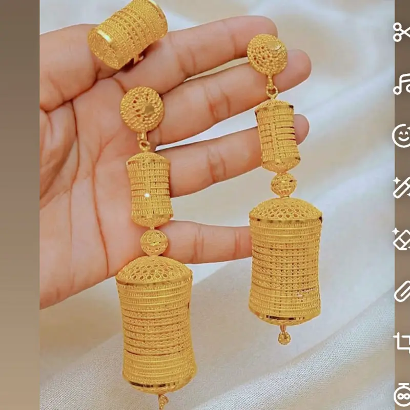 Divaslook Gold-Plated Unique Earrings Set