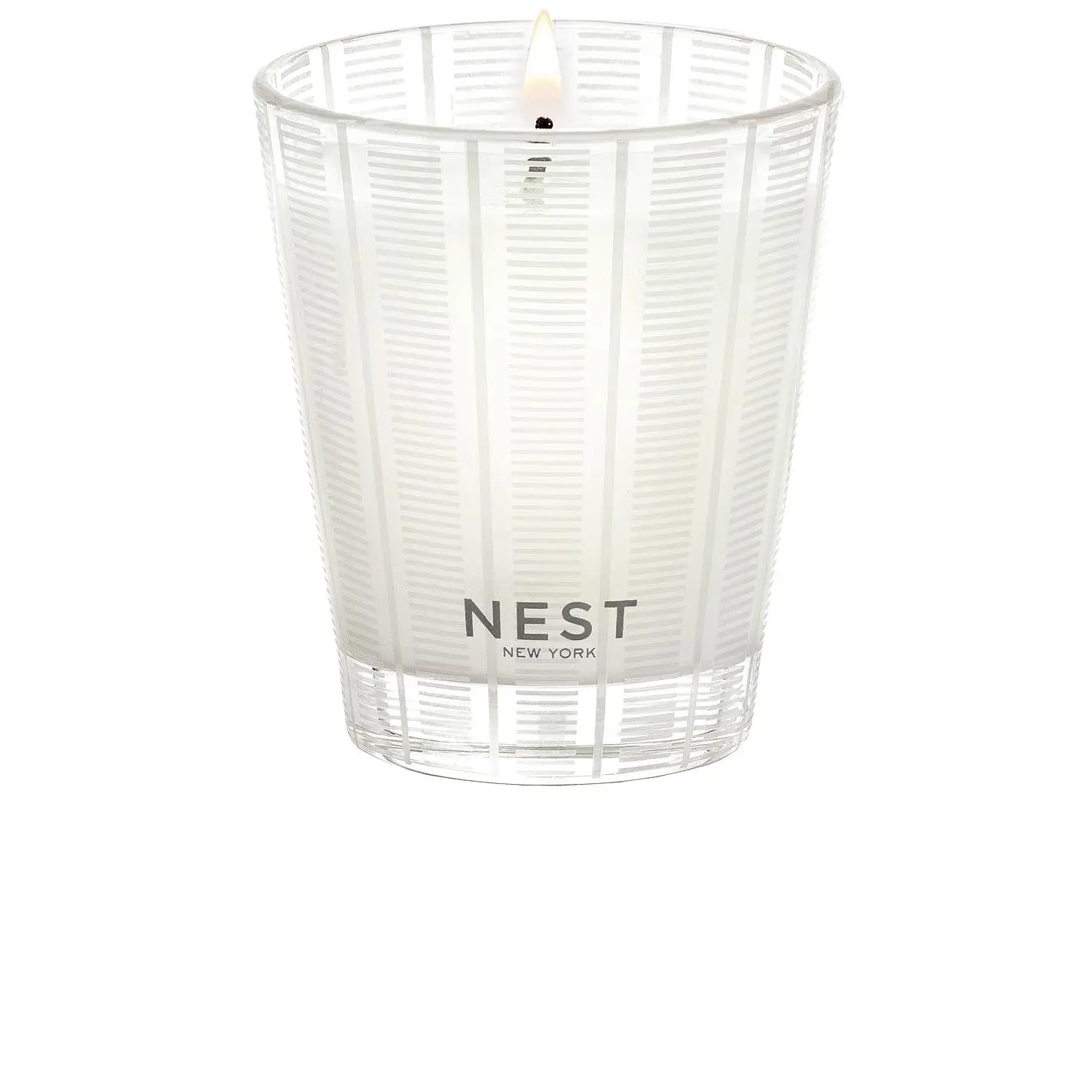 NEST New York Grapefruit Classic Candle in Grapefruit