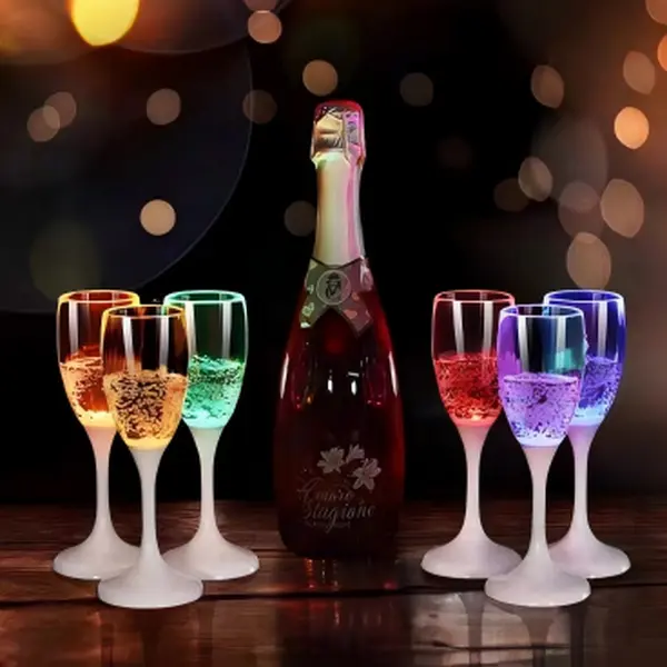 Food Grade Water-Activated LED Champagne Flute, 6-Color LED Flashing Drink Goblet, Festive Novelty Light-Up Glass for Wedding, Bar Parties Decor