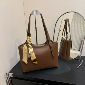 Tote bag 2026 new vintage texture large-capacity commuter bag for women versatile vintage fashion shoulder bag