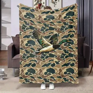 Duck Camouflage Print Flannel Blanket - Soft Warm All-Season Throw for Camping, Travel & Home Decor, Contemporary Style Cozy Gift for Friends & Family, Home Decor Throw Camouflage Pattern Soft Flannel Fabric-280GSM
