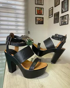 Bronca Heels Black
