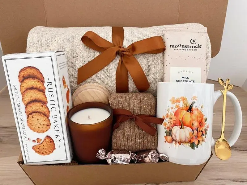 Fall Birthday Gift Box For Her, Gift Basket with Blanket, Pumpkin Candle Gift Box for Women, Pumpkin Mug Halloween Gift