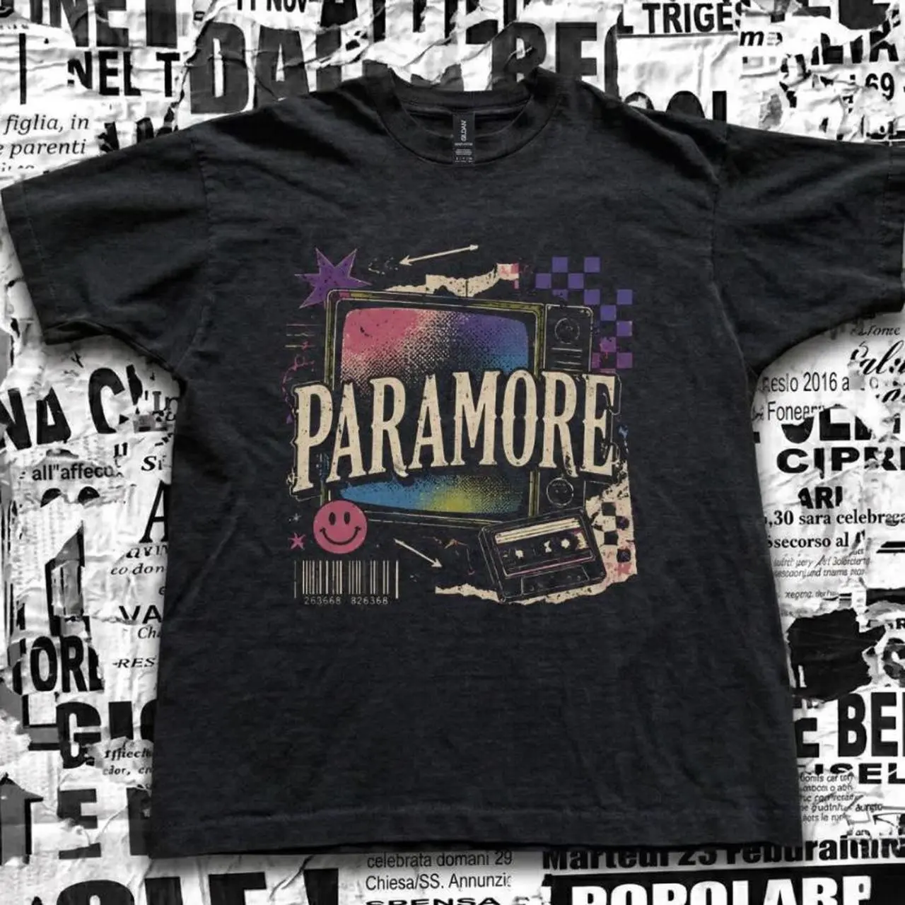 Paramore Graphic T-Shirt – Y2K Grunge Aesthetic Tee