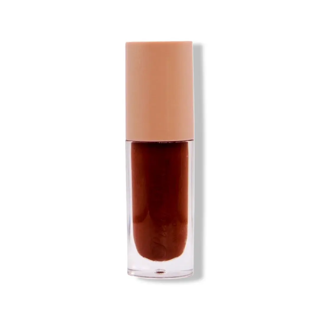 Chocolate dark brown glossy lipgloss with vanilla scent