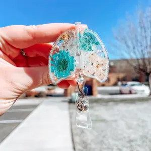 Lung outlined Badge Reel | Anatomical