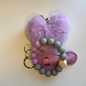 Deluxe Safety Key Chain. Comes with Mace and a Taser.