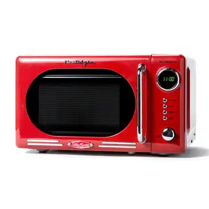 Retro 0.7 Cubic Foot 700-Watt Countertop Microwave Oven - Retro Red (Derivative)