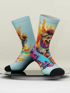 Pair of Bamboo Fiber Unisex Skater Dog Creative Graphic Crew Socks, Breathable Elastic Comfortable, Fun Cartoon Streetwear Fashion, Ideal for Sports Casual Outdoor Party, Holiday Gift