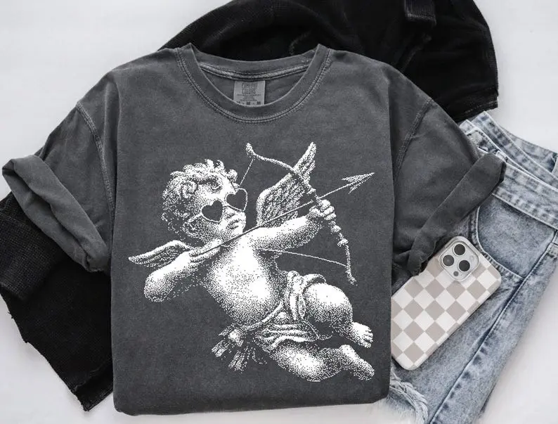 Women's Soft Cotton Retro Vintage Cupid Short-Sleeve Crew Neck Fitted T-Shirt - Cute Graphic Top Gift for Her, Valentine's Day Casual Basic Clothes, Cold Wash Compatible All Seasons, Shortsleeve