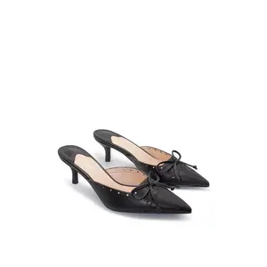Lillie Pointed Toe Kitten Heel - Black