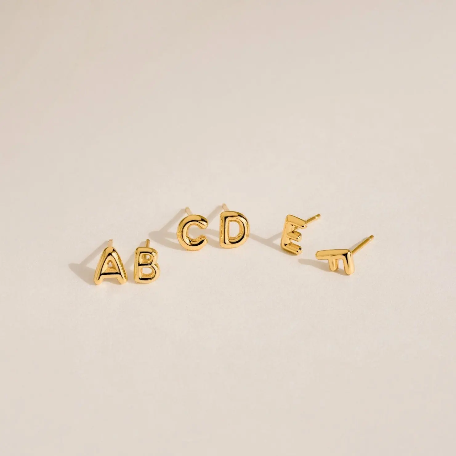 Bubble Letter Studs by Caitlyn Minimalist - Dainty Initial Stud Earrings in  Gold - Personalized Jewelry - Birthday Gift for Her