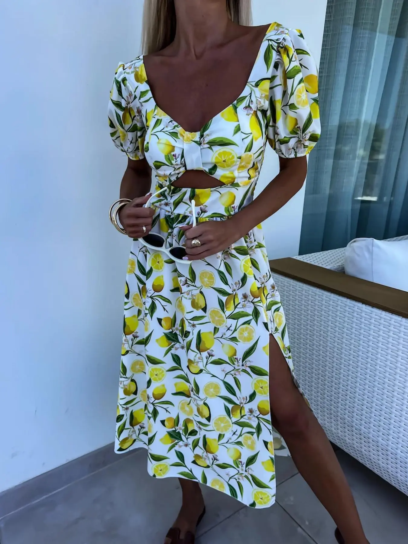Women's Fashion New Lemon Print Short Sleeve Dress, Side Slit Backless Design, Summer Vacation Style Casual Wear Boho Bubble Sleeves, Casual Boho Sundress, Bohemian Style