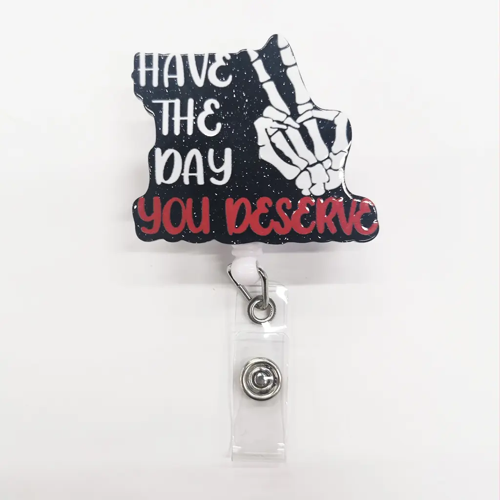 1pc Badge Scroll Cool Skull Gesture Acrylic ID Decorative Badge, Badge Decoration with the slogan "Have the day you deserve", convenient and beautiful for hanging ID badges in the office, creating a cool vibe in the workplace! Badge Pins